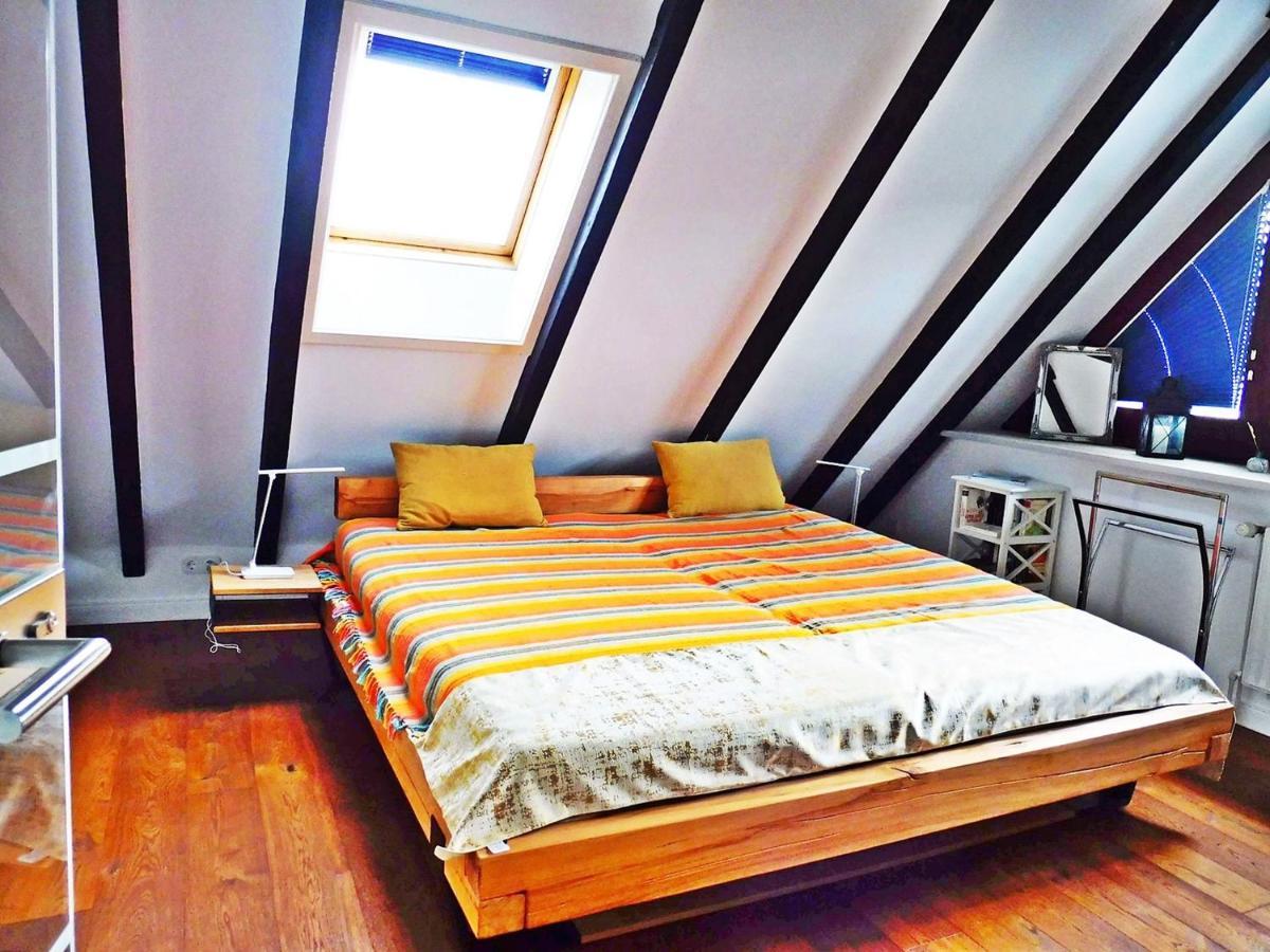 Apartment Deichwiese Ferienwohnung: Sylt Garden Retreat