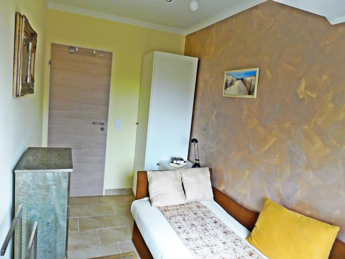 Apartment Deichwiese Ferienwohnung: Sylt Garden Retreat Westerland