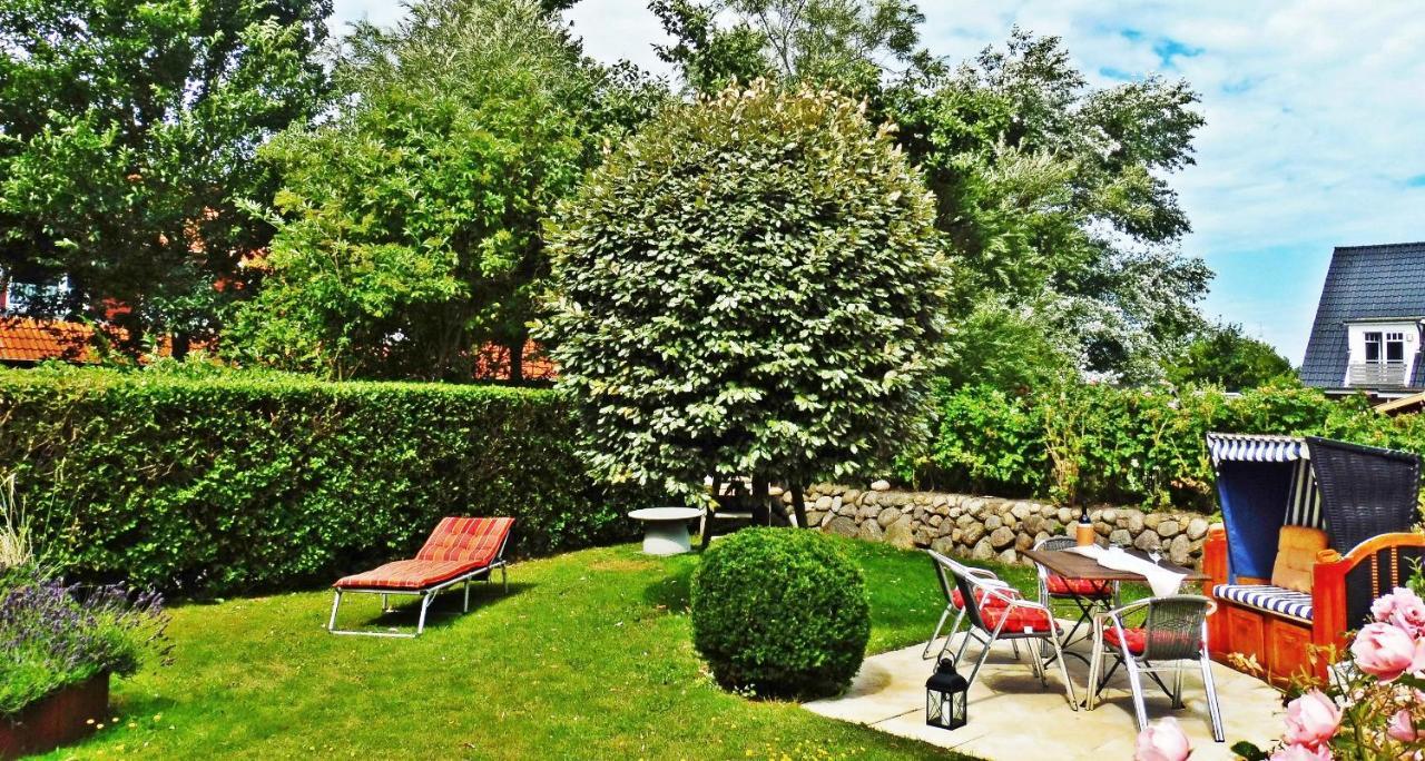 Deichwiese Ferienwohnung: Sylt Garden Retreat Apartment